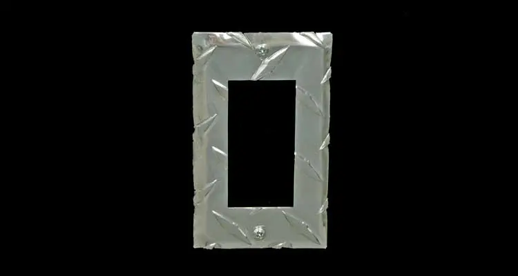 Owens Racemates Diamond-Tread Aluminum Rocker Switch Plate – 10-Pack, Gfi Rated 1